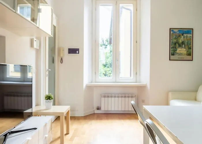 Ugolini 29 Apartament